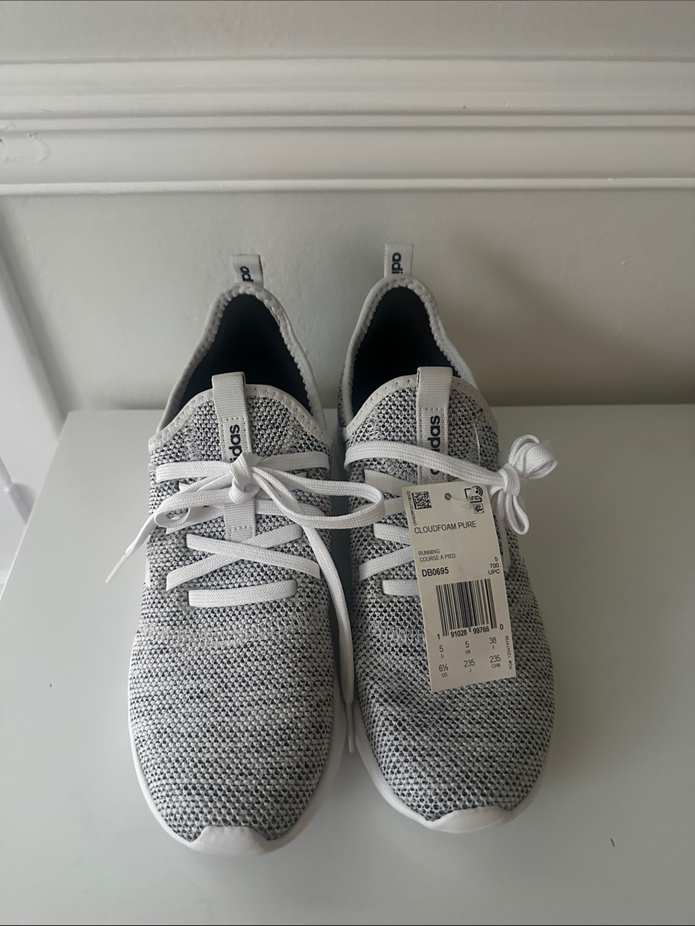 NWT adidas Cloudfoam Pure White/Grey Knit Running Shoes - 6.5